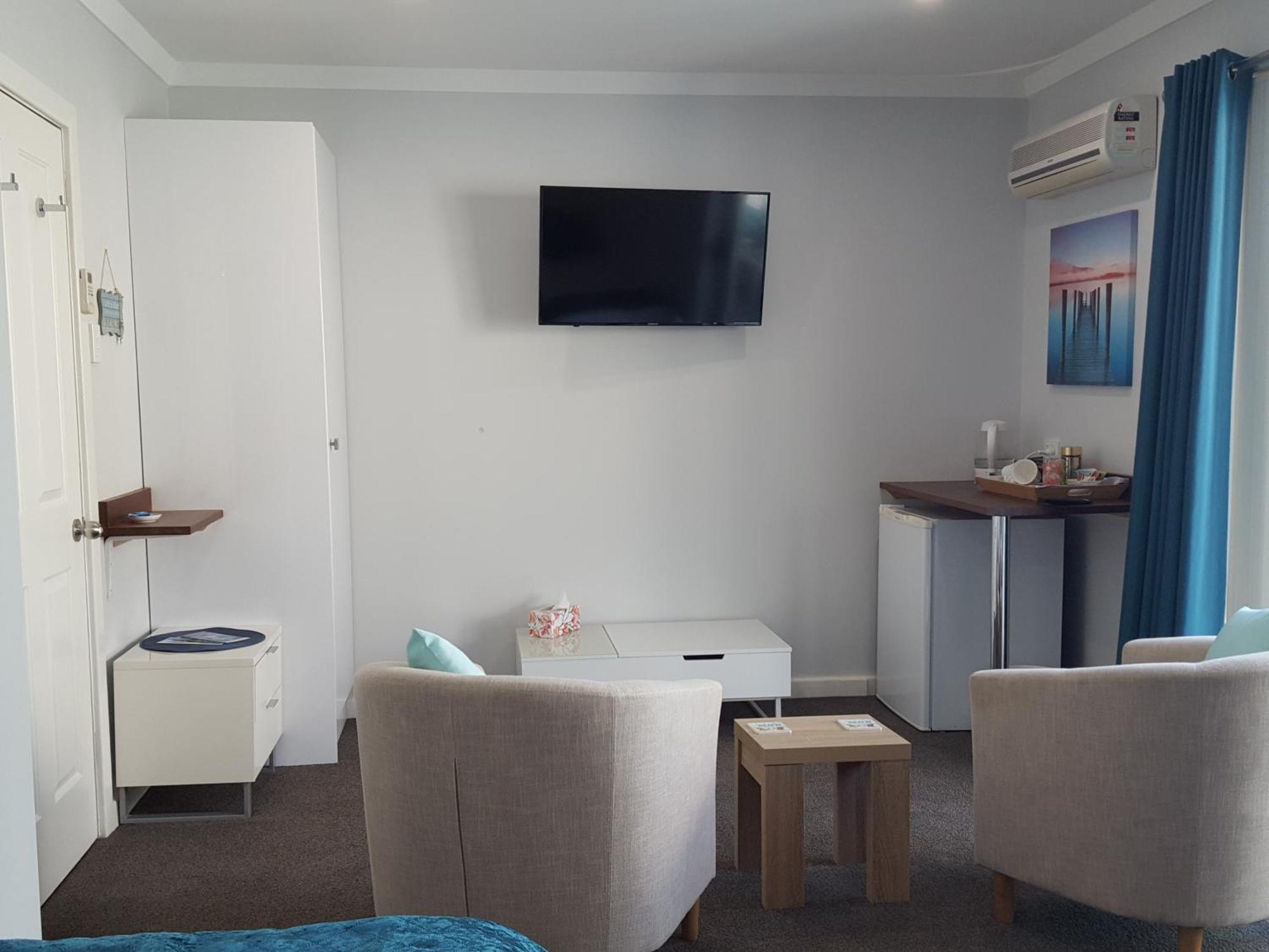 רוקינגהאם Palm Beach Guest House מראה חיצוני תמונה