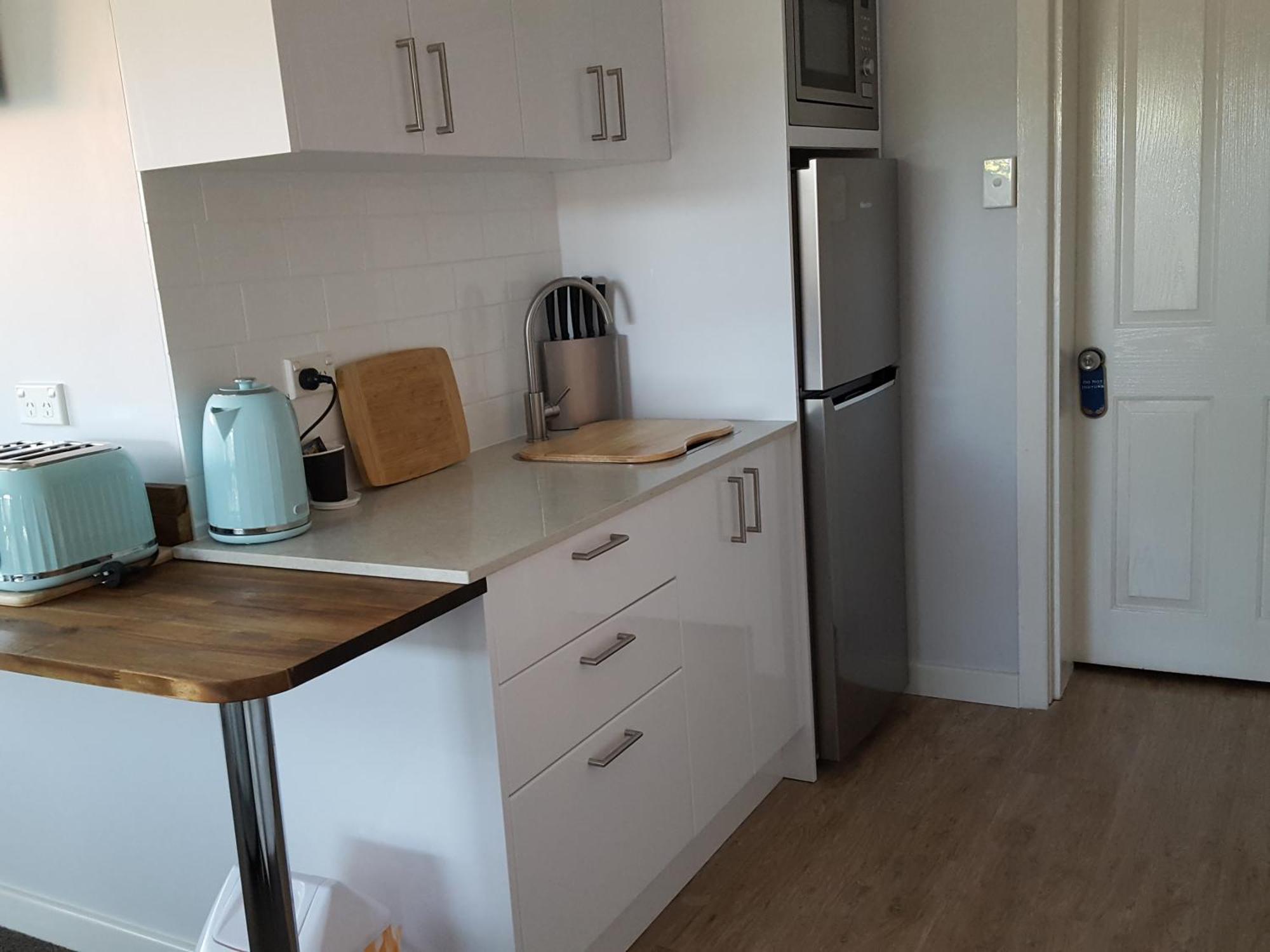 רוקינגהאם Palm Beach Guest House מראה חיצוני תמונה