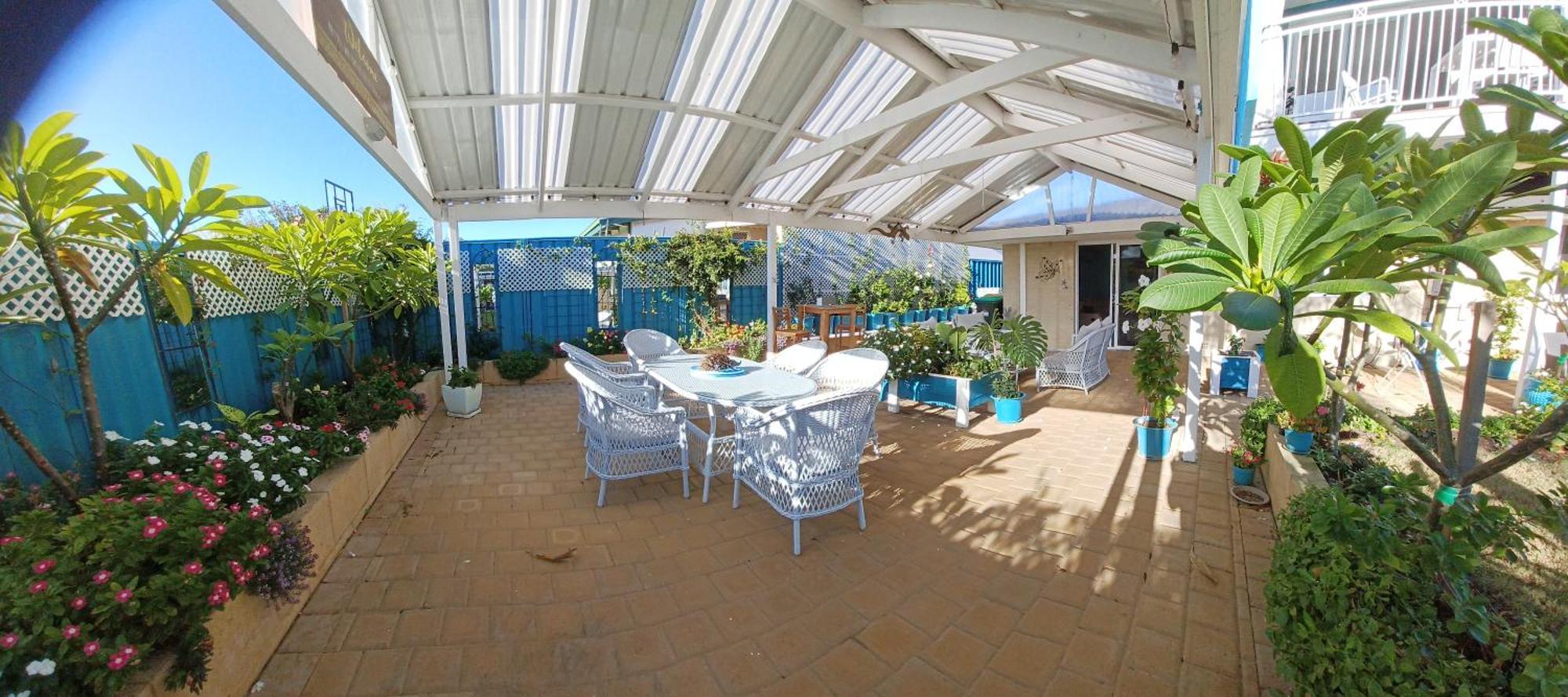 רוקינגהאם Palm Beach Guest House מראה חיצוני תמונה
