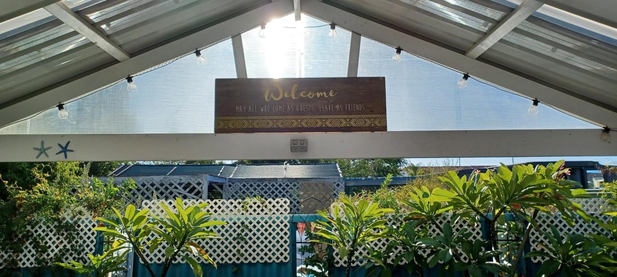 רוקינגהאם Palm Beach Guest House מראה חיצוני תמונה